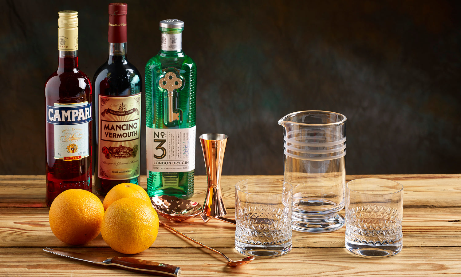 Learn to Mix Drinks With Educational Spirit Courses