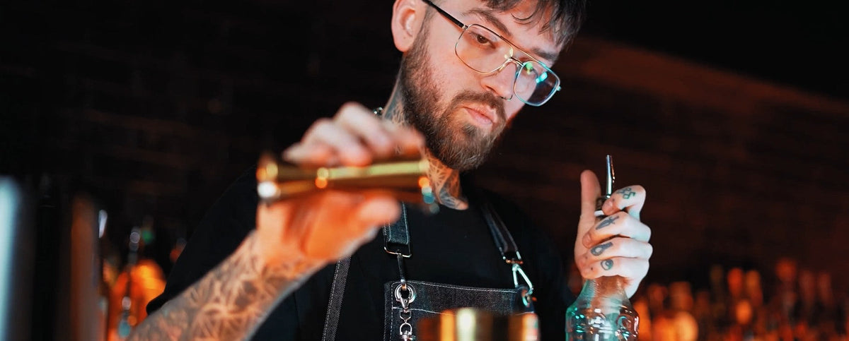 Jigger Use How to Use a Jigger – 3 Pouring Techniques Explained – Urban Bar