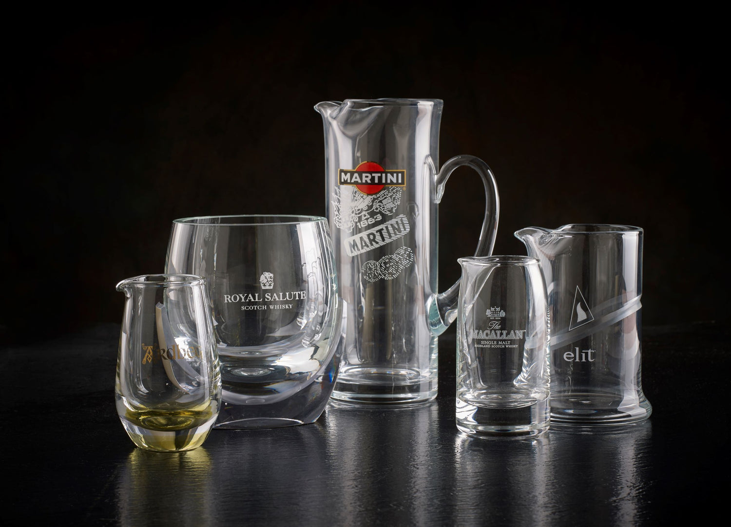 Plastic Pitchers & Other Plastic Items