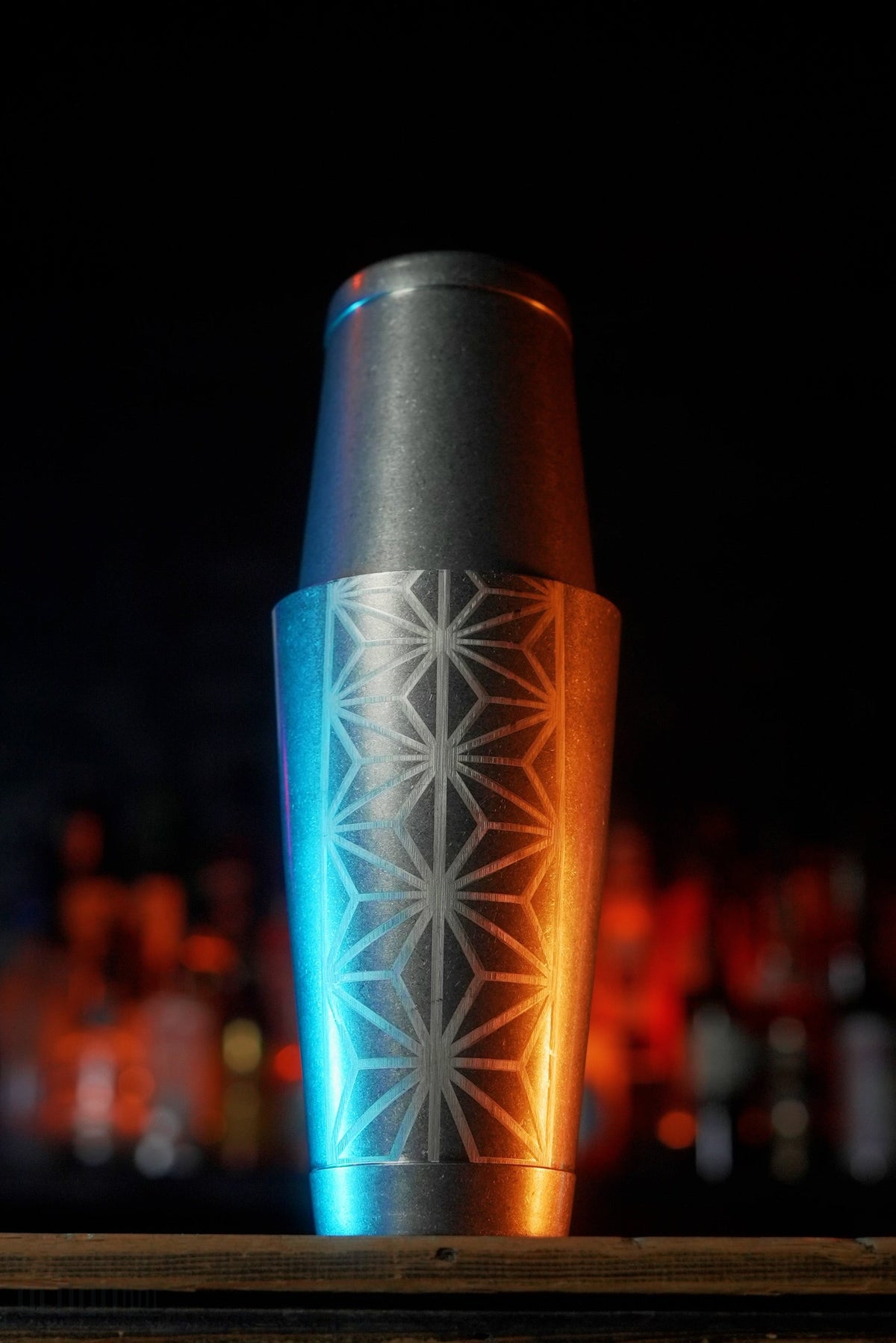 Coctelera geométrica de dos piezas