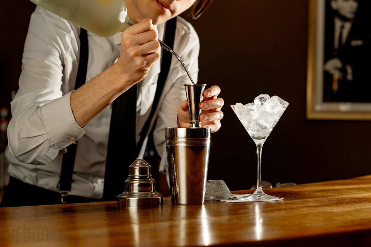 Ginza Doseur à cocktail en acier inoxydable 25 ml/50 ml